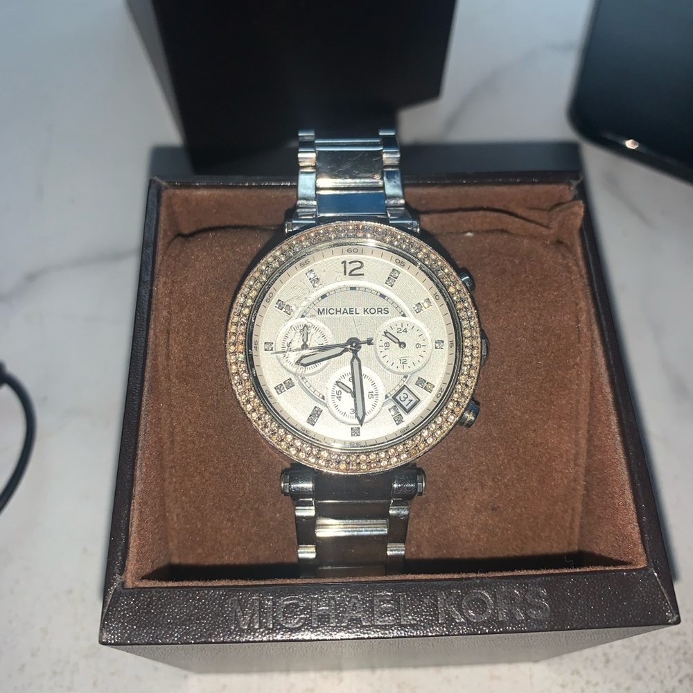 Michael KORS Stainless Steel Sliver Watch